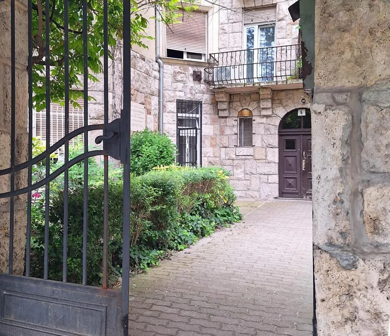 Modern Parkside Garden View Apartment 부다페스트 0*,